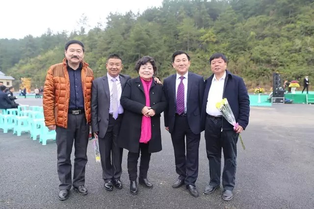 贵州龙老总_贵州龙兰花